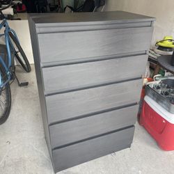 Dresser IKEA