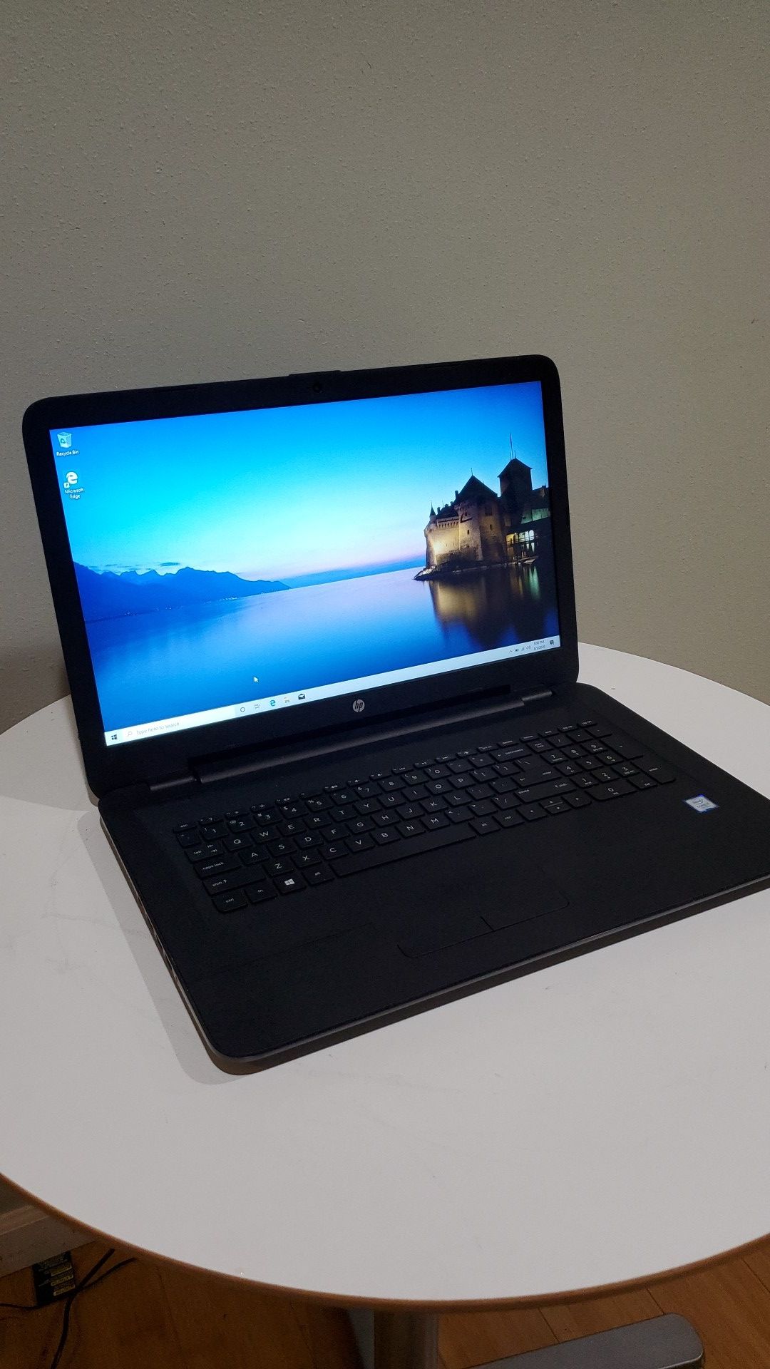 HP i5 laptop DDR4 ram 1tb