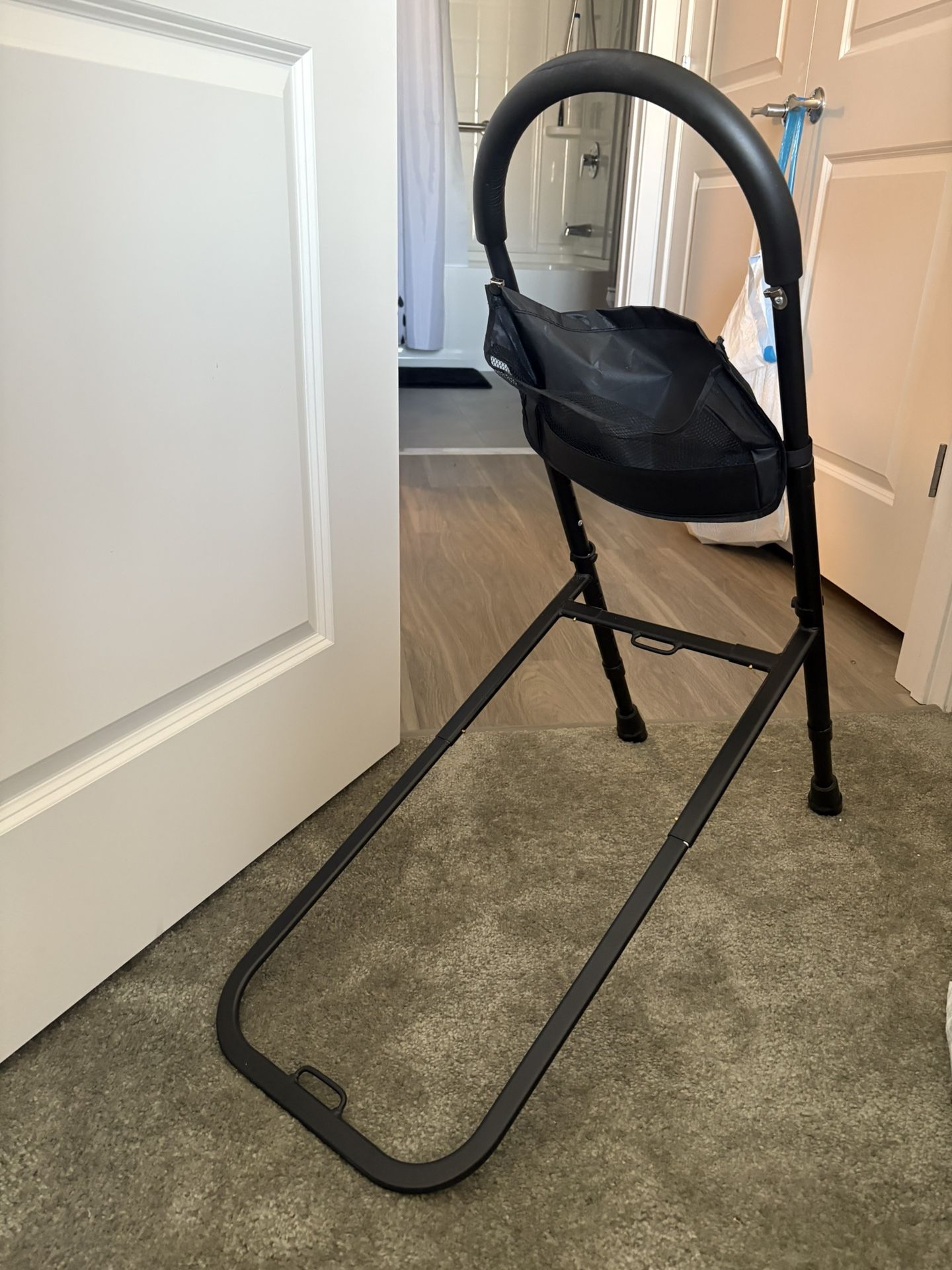 Bed Handrail Assist