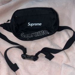 Supreme Waist Bag 