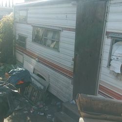 Free Travel Trailer Needs To Work