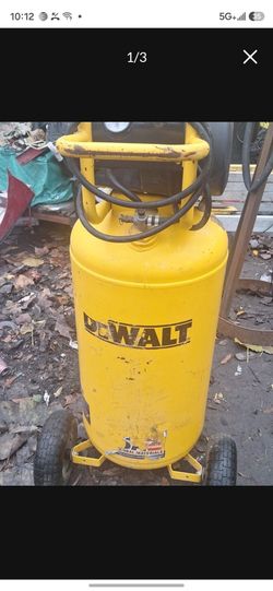 DeWalt Portable Air Compressor on Wheels
