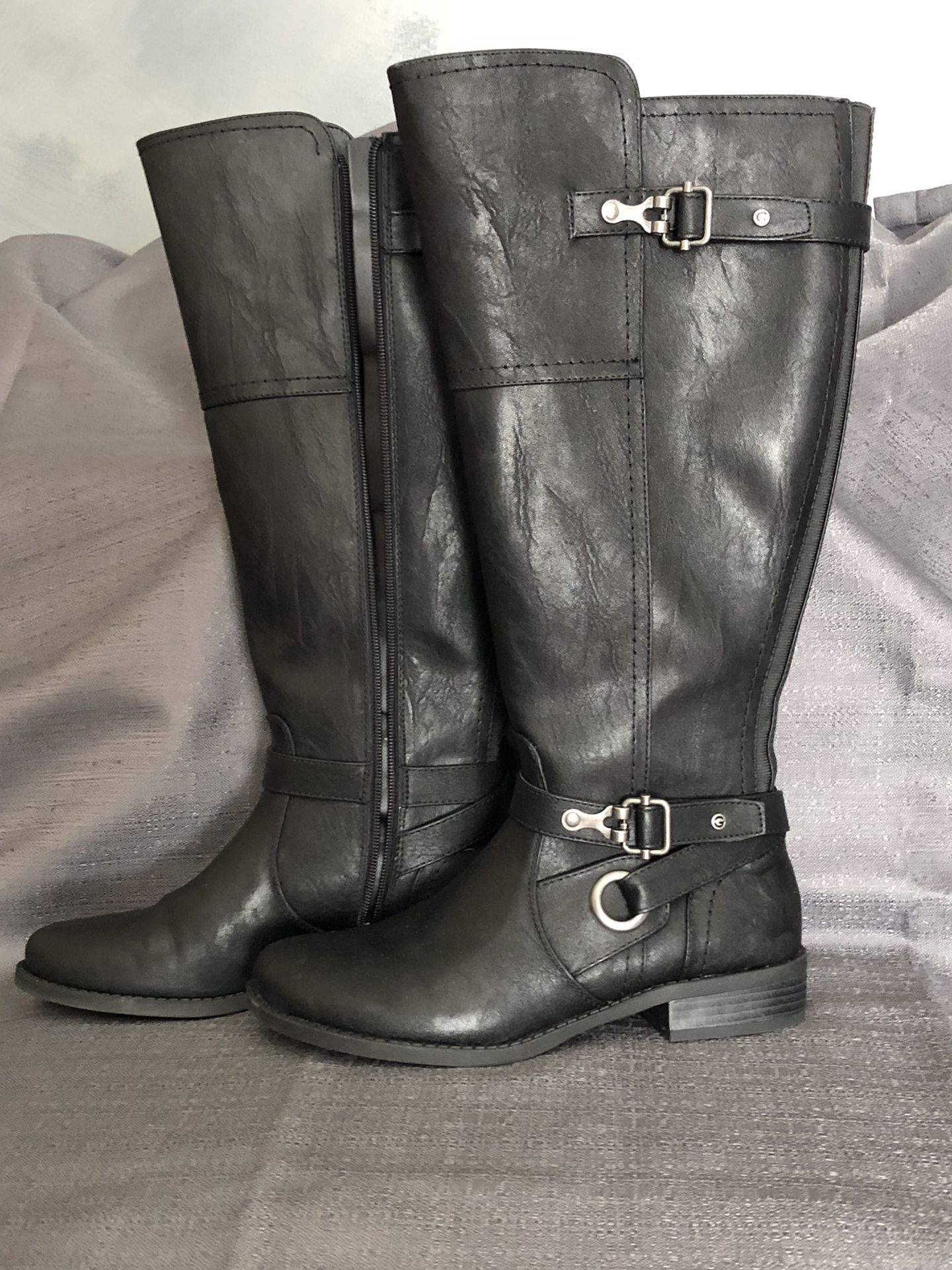 Guess Boots Size 8 - Wide Calf