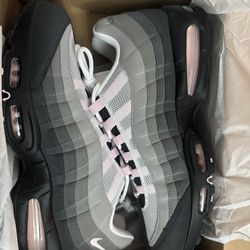 Nike Air Max 95 Big Bubble Pink Foam Size 13 (14.5W)