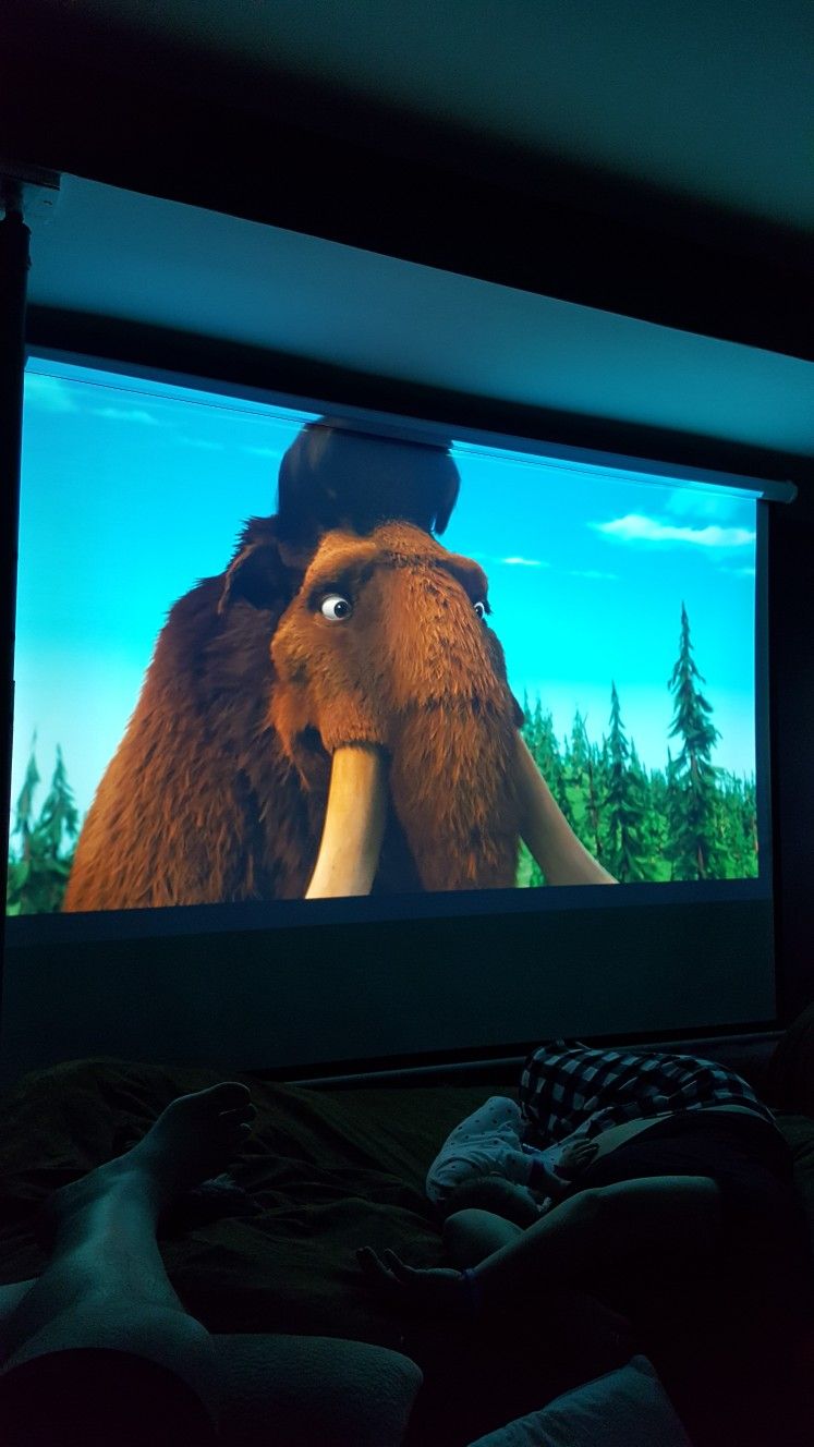 Epson 740hd Projector 