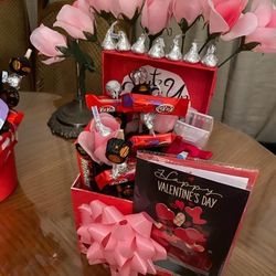 Valentine's Day baskets for your loved ones