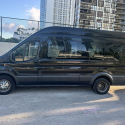 2019 Ford Transit 14 Passenger 