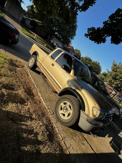 2000 Toyota Tacoma