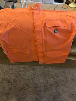 Carhartt heavy duty rain jacket 35 or best offer!$