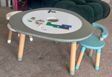 Kids table & 2 chairs - Stokke MuTable