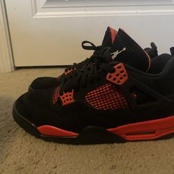 Jordans(Red Thunder 4s)