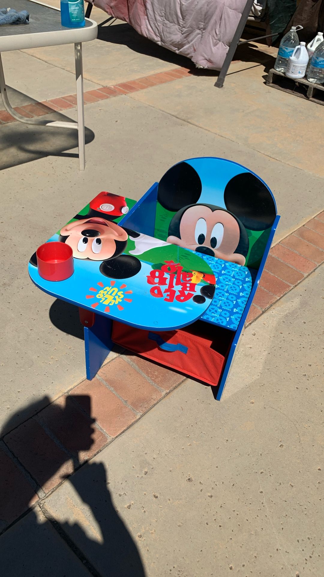 Kids Disney Mickey Mouse Desk. $15.00. Chino, Ca