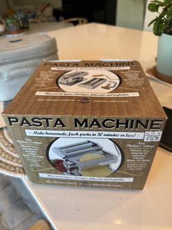 Norpro Pasta Machine Model #1049 Handcrank Complete in Box