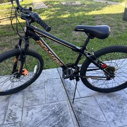 Mongoose 24 in. Excursion Unisex Mountain Bike 21 Speeds for