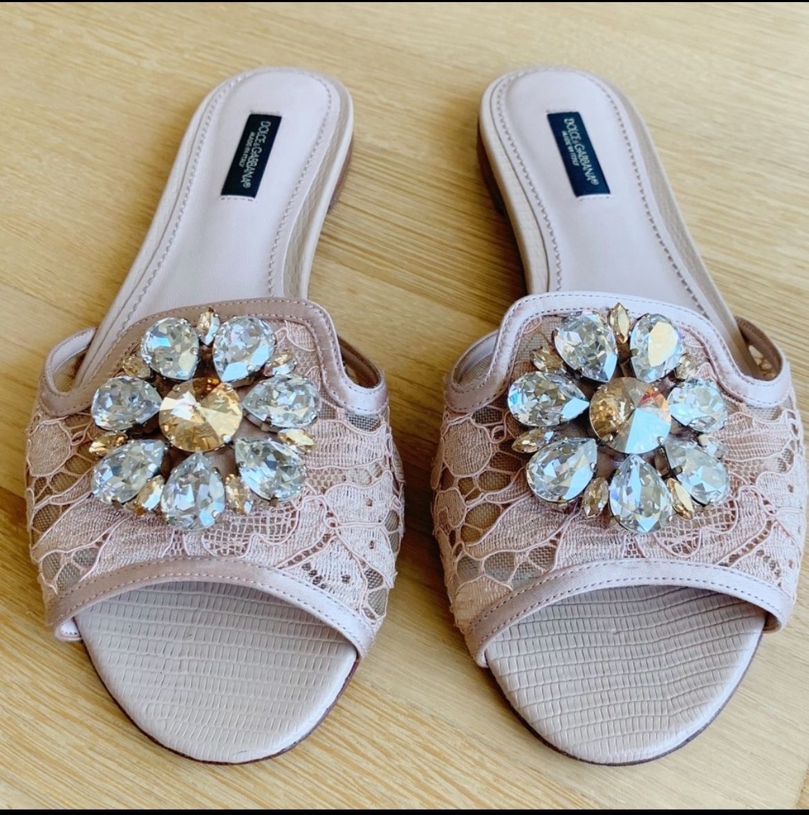 Dolce & Gabbana Bianca Crystal Lace Beige Sandals Shoes Size 7
