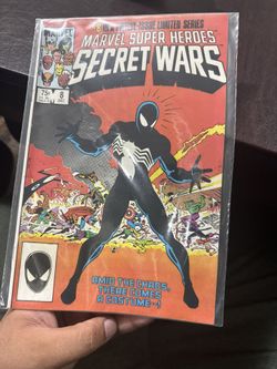 MARVEL COMIC SECRET WARS