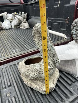 yard decorations for sale