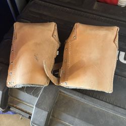 Cover Knee Tools