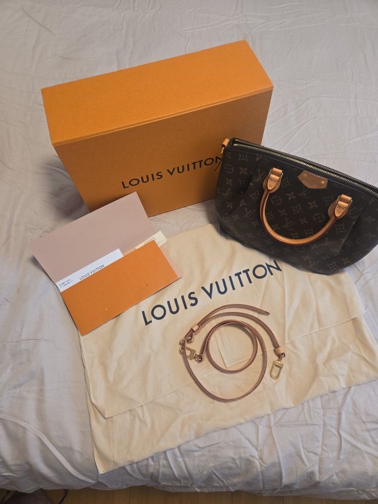 Authentic Turenne PM Monogram LV Bag