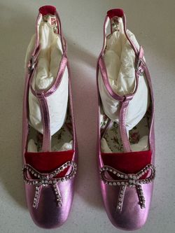 Gucci Metallic Nappa & Velvet Crystal Bow Pumps / T-Strap Slingbacks