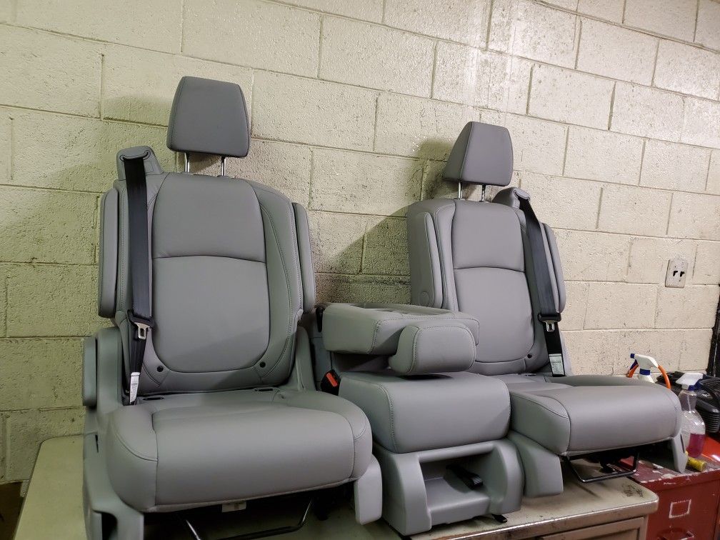 Brand New Gray Leather Bucket Seats With Seatbelts And Middle Seat 