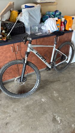 Giant Mountain Bike