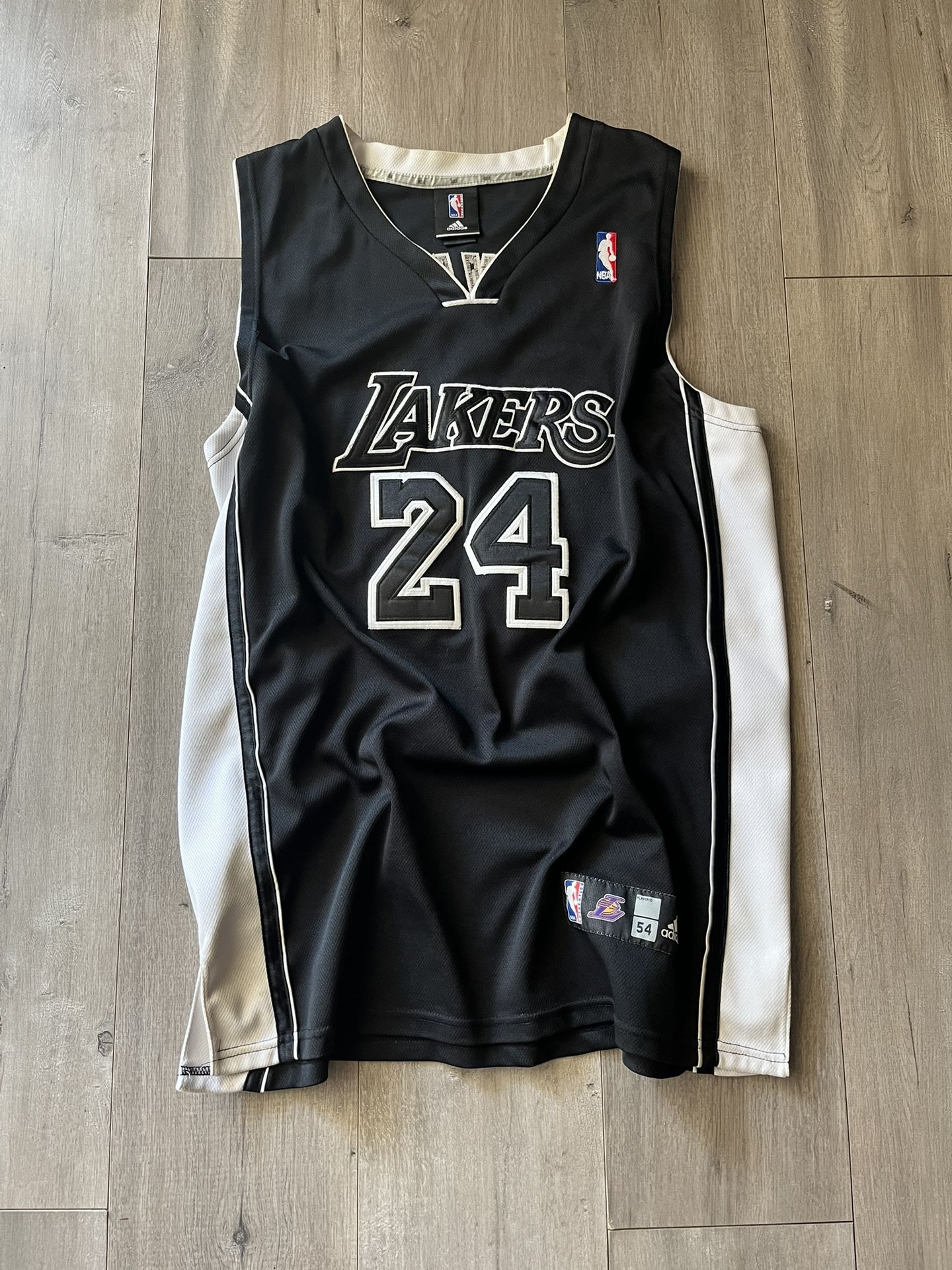 Kobe bryant Size XL