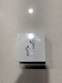 Apple Gen 4 AirPods Noise Cancellation