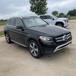2018 mercedes Benz glc 300