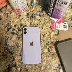Fully Unlocked Apple iPhone 11 - 64GB Purple