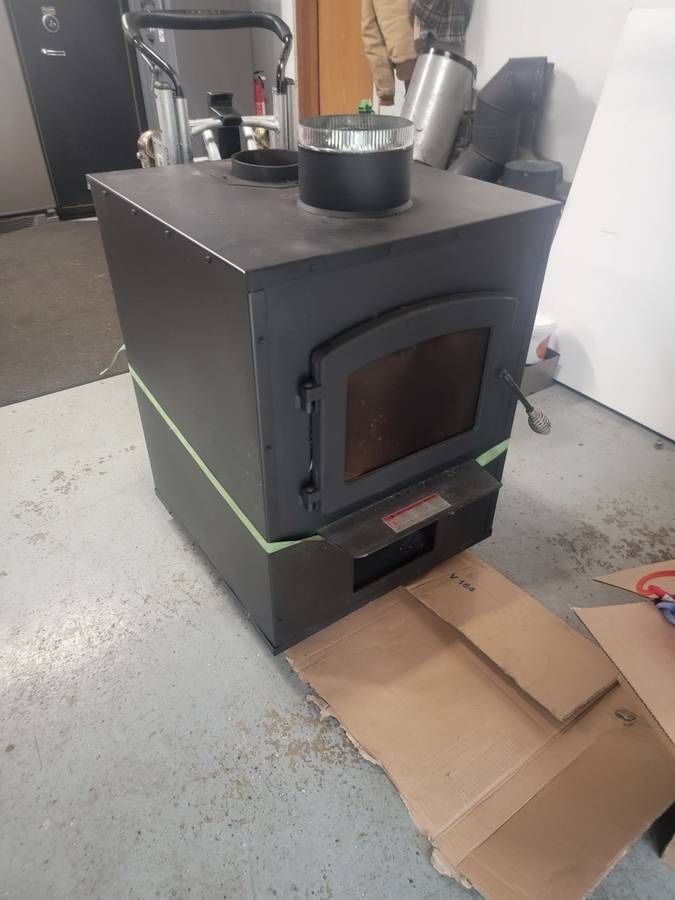 2019 Englander 28-4000 Wood Stove w/Blower