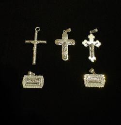 .925 silver cross pendants/last supper pendants🪙 Crosses-$30  Last supper-$40