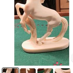 RMOSSES  Ivory Horse Figurine 
