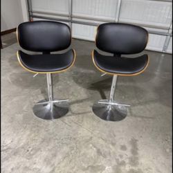 2 Bucket Adjustable Swivel Leather Bar Stools