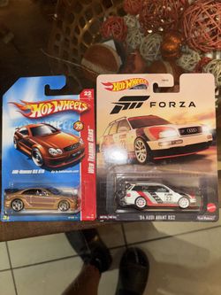 (2) Hotwheels Lot 