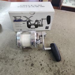 Avet Pro EX 30/2 Two Speed Lever Drag Fishing Reel Silver With Line