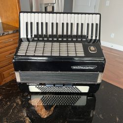 Weltmeister Stella Piano Accordion