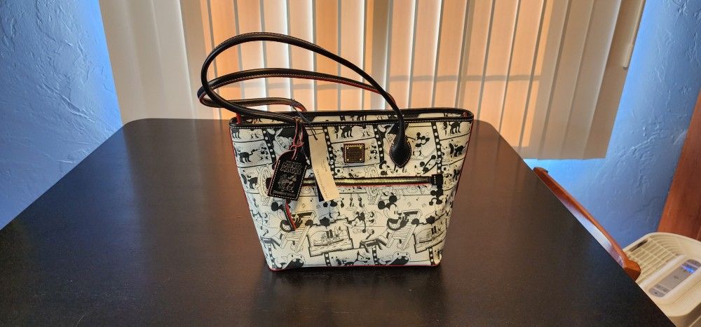 Disney Parks Dooney & Bourke Steamboat Willie Handbag New With Tags