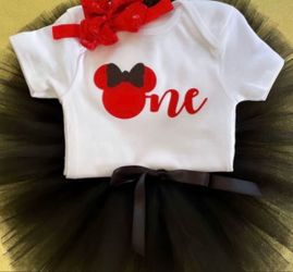 18/24 Months Minnie Mouse Black & Red 1st Birthday Outfit