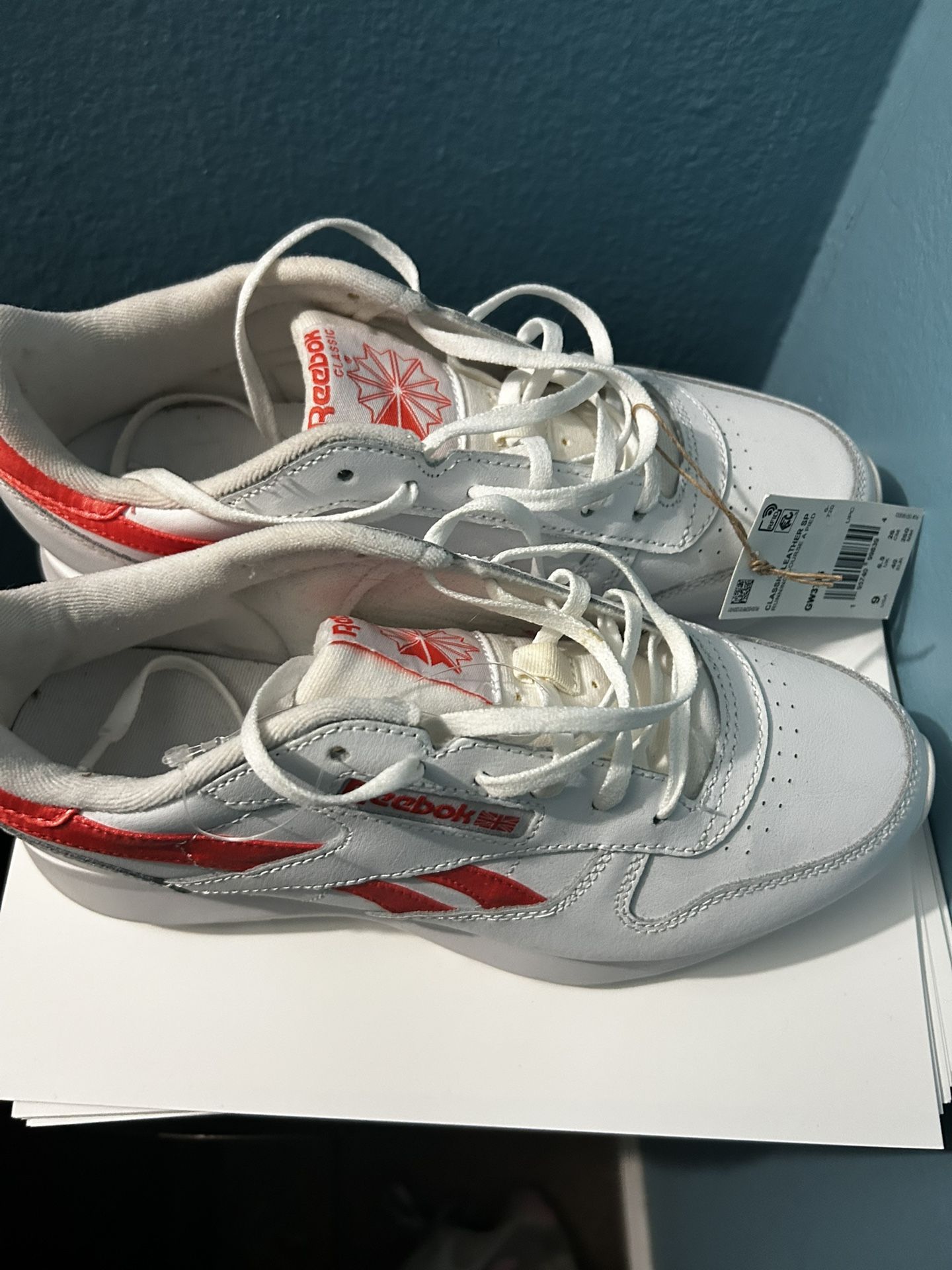 Reebok 