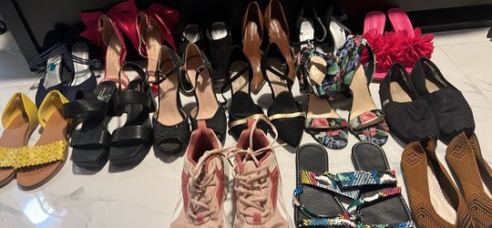 Women’s shoes size 7.5-8