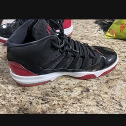Selling My Jordan’s Worn Very Few Times Size 13 Fits Like A 12.5
