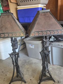 Bear lamps