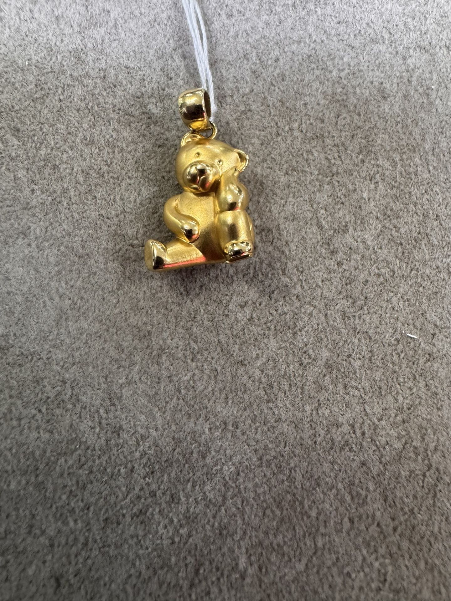 20k yg Bear Charm