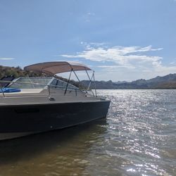1985 Four Wins 216  Santara Cuddy