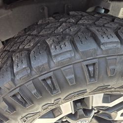 Tires 265 70 R16  AT.. 2 wrangler duratrck and 2 goodyear wrangler  AT