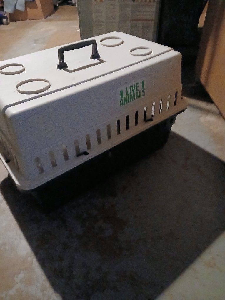 Remington Animal Cage
