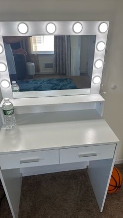 Dressing table