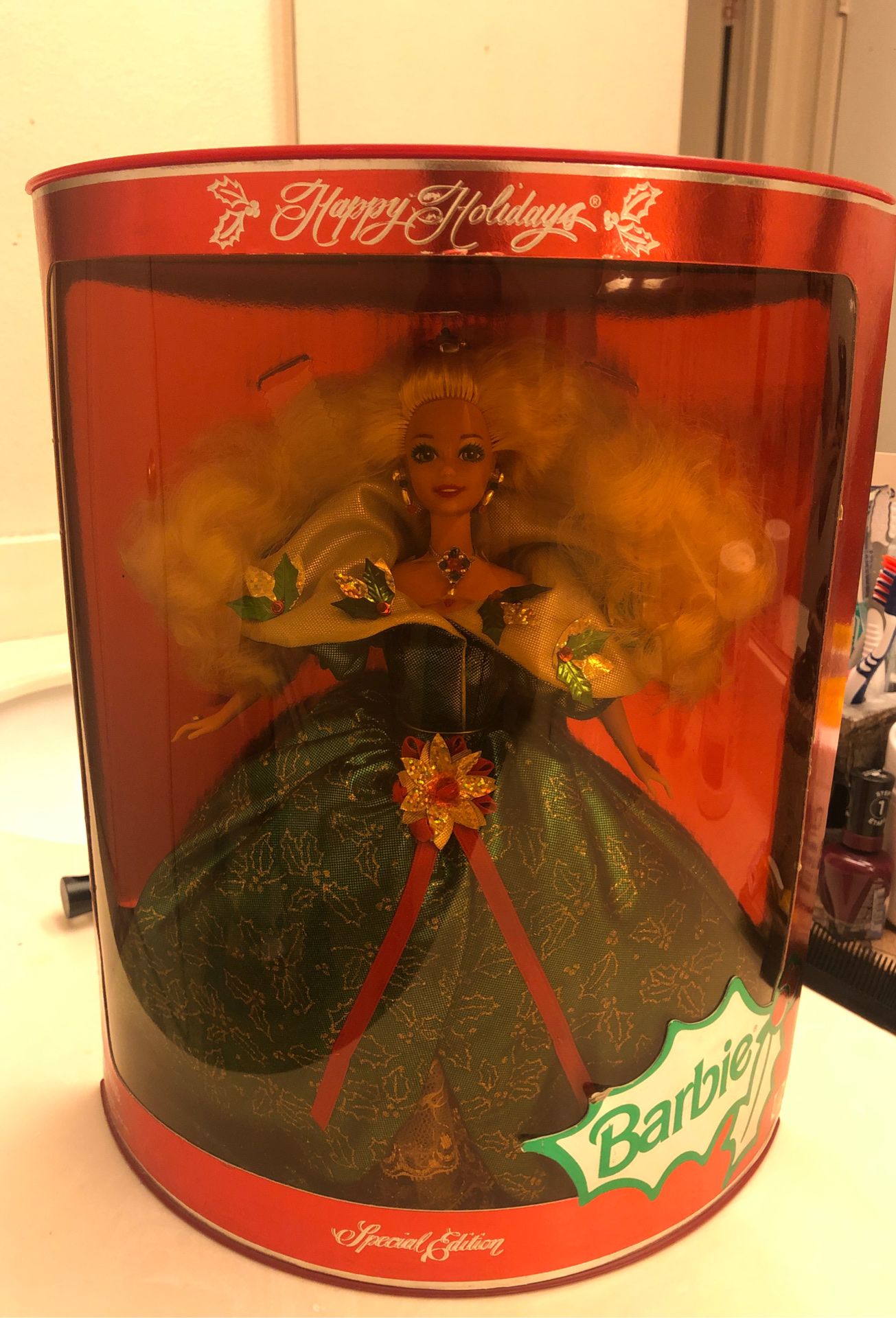 Happy Holidays Special Edition Barbie 1995