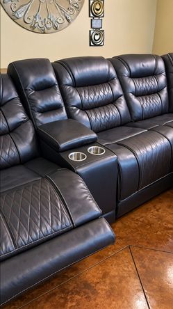 DARK GRAY LEATHER POWER RECLINER COUCH SECTIONAL